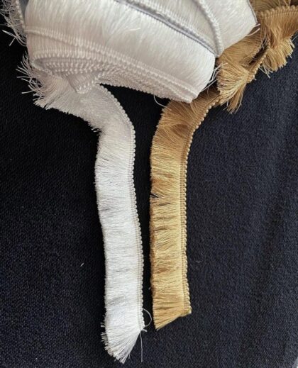 402 POLYESTER TASSEL TRIMMING