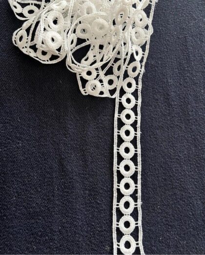 402 POLYESTER LACE TRIMMING